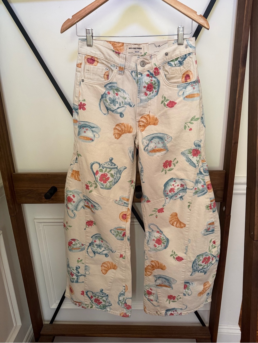 Free People Cream Wide-Leg Tea Party Print Jeans - Picture 4 of 7
